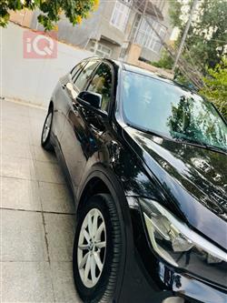 بی ئێم دەبڵیو X1